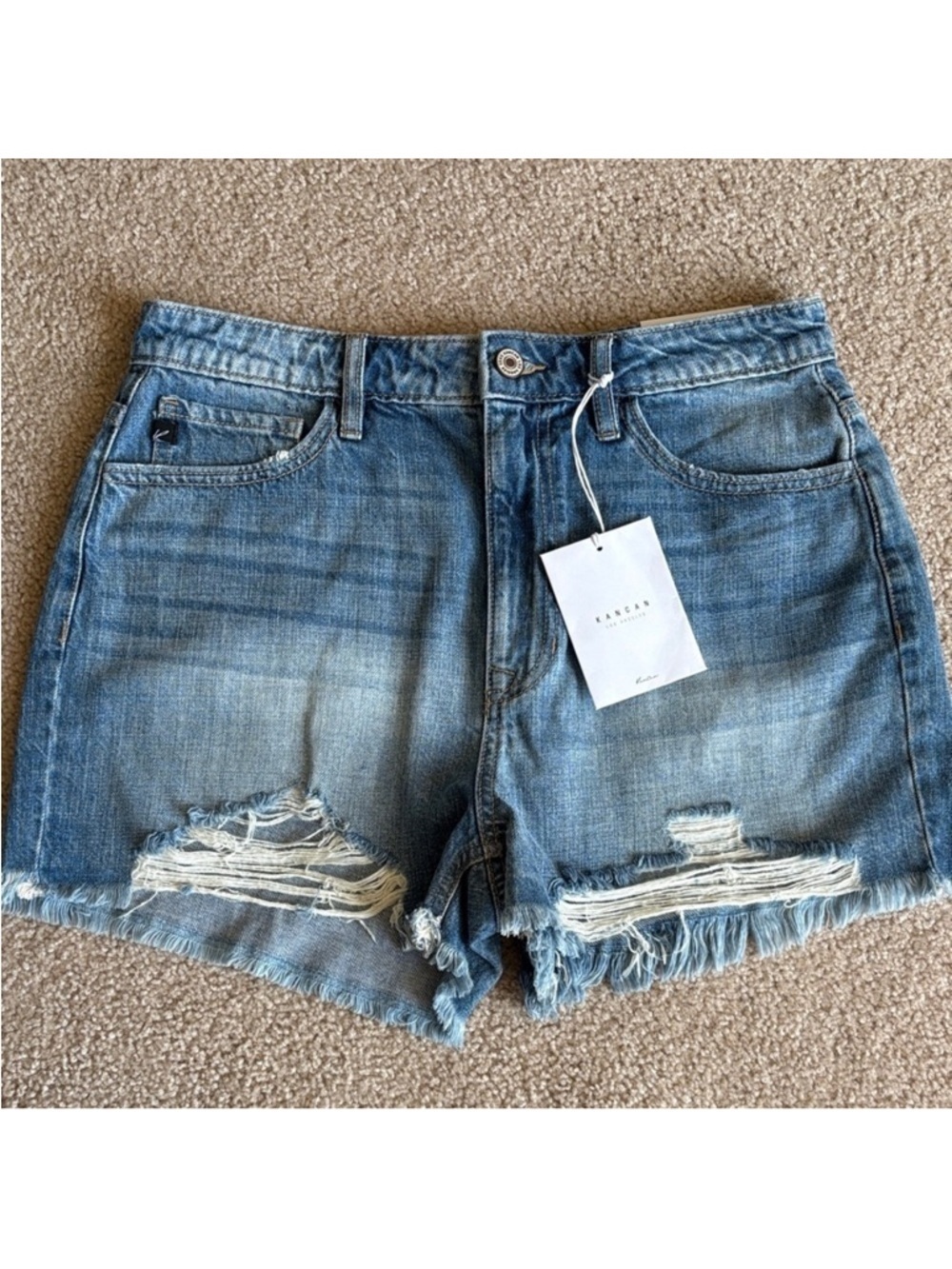 NWT KanCan Relaxed Fit Denim Shorts Size 9 / 28